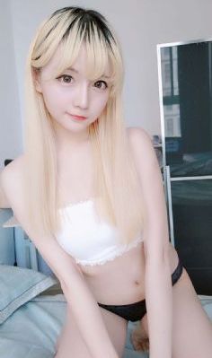 漫画咖啡厅的艳遇危机
