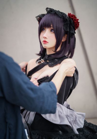 年轻的女教师2在线观看