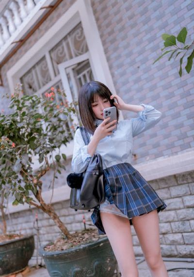 困在同一天一千年