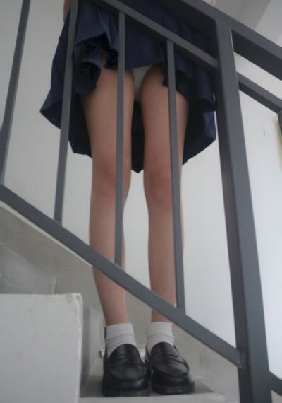 《爱人的谎言》电视剧