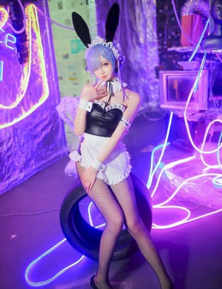 巴拉拉小魔仙之彩虹心石