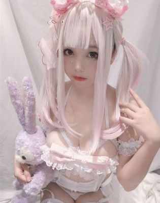 《湿濡的女人》在线观看